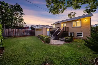 1945 Birch Ave, San Carlos, CA 94070 - Photo 38