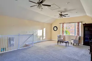 90 Adrian Dr, Hollister, CA 95023 - Photo 18
