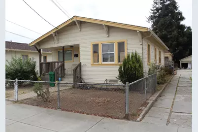 747 Rodriguez St, Watsonville, CA 95076 - Photo 2