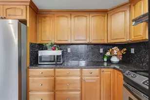1016 Gordon St, Milpitas, CA 95035 - Photo 16