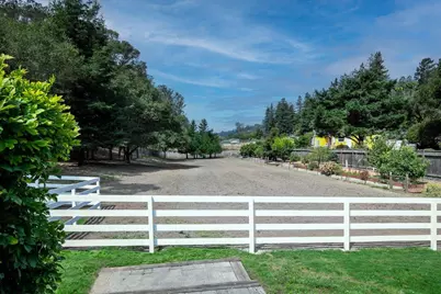 800 Lewis Rd, Royal Oaks, CA 95076 - Photo 4