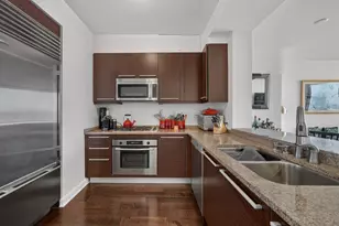 425 1st St 3201, San Francisco, CA 94105 - Photo 12