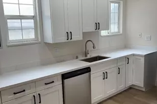 10 Topeka Ave, San Jose, CA 95128 - Photo 2
