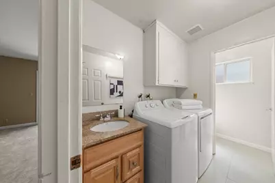 2390 Harris Ct, San Jose, CA 95124 - Photo 22