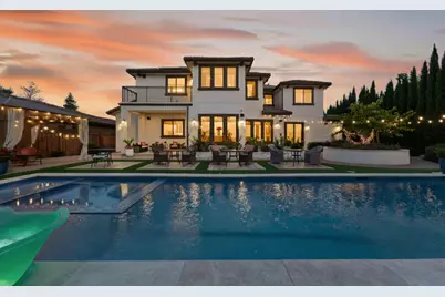 903 Dry Creek Rd, Campbell, CA 95008 - Photo 6