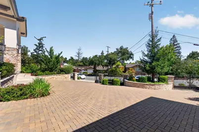 903 Dry Creek Rd, Campbell, CA 95008 - Photo 68