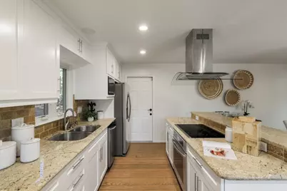 48 Williams Ln, San Carlos, CA 94070 - Photo 8