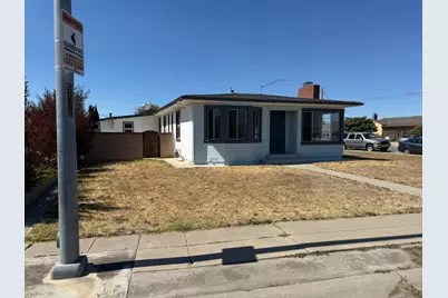 85 Paloma Ave, Salinas, CA 93905 - Photo 2