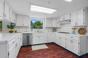 2430 Camden Ct, Santa Cruz, CA 95065 - Photo 10