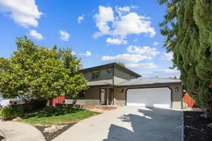 2430 Camden Ct, Santa Cruz, CA 95065 - Photo 22