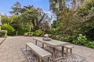2801 Easton Dr, Hillsborough, CA 94010 - Photo 46
