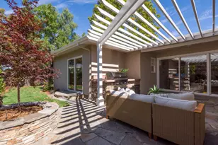 915 Seventh Ave, Redwood City, CA 94063 - Photo 24