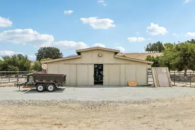 275 Nicholson Dr, Hollister, CA 95023 - Photo 72