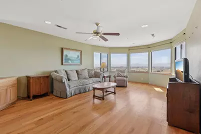 275 Nicholson Dr, Hollister, CA 95023 - Photo 52