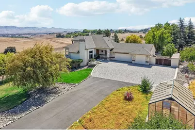 275 Nicholson Dr, Hollister, CA 95023 - Photo 82