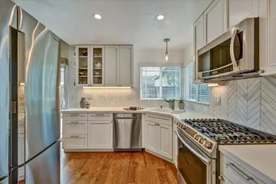 240 Marvilla Cir, Pacifica, CA 94044 - Photo 16
