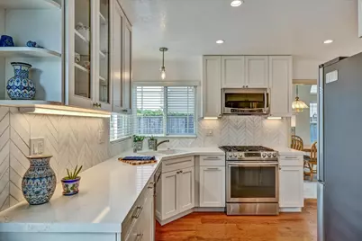 240 Marvilla Cir, Pacifica, CA 94044 - Photo 18