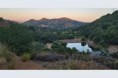 14065 Prom Dr, Morgan Hill, CA 95037 - Photo 10