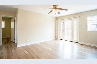 136 Del Mar Dr, Salinas, CA 93901 - Photo 20