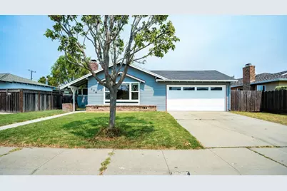 136 Del Mar Dr, Salinas, CA 93901 - Photo 2