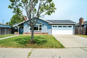 136 Del Mar Dr, Salinas, CA 93901 - Photo 2