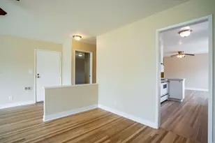 136 Del Mar Dr, Salinas, CA 93901 - Photo 8