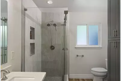 731 W Capistrano Way, San Mateo, CA 94402 - Photo 16