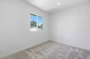 139 Aguacate Ct, San Jose, CA 95116 - Photo 16