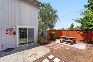 2050 Halterman Ave, Santa Cruz, CA 95062 - Photo 36