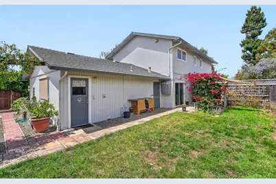 2050 Halterman Ave, Santa Cruz, CA 95062 - Photo 24