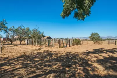 315 Riverside Rd, Hollister, CA 95023 - Photo 38