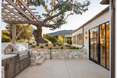 10 Encina Dr, Carmel Valley, CA 93924 - Photo 32