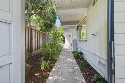 651 E Meadow Dr, Palo Alto, CA 94306 - Photo 68