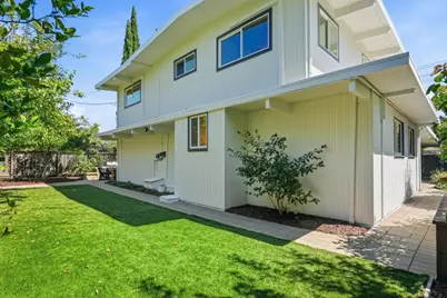 651 E Meadow Dr, Palo Alto, CA 94306 - Photo 66