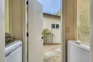 608 Congress, Pacific Grove, CA 93950 - Photo 26