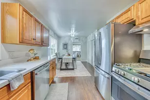 608 Congress, Pacific Grove, CA 93950 - Photo 12