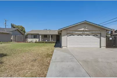 754 San Simeon Dr, Salinas, CA 93901 - Photo 1