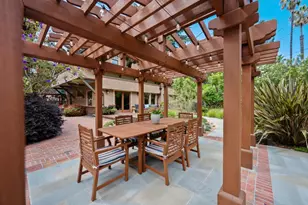 1301 Bryant St, Palo Alto, CA 94301 - Photo 8