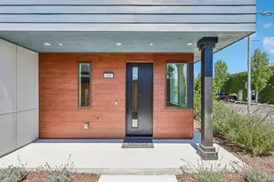 100 Koa Ct, Palo Alto, CA 94306 - Photo 2