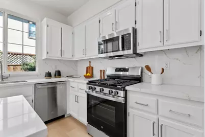 2165 Kingsbury Cir, Santa Clara, CA 95054 - Photo 12