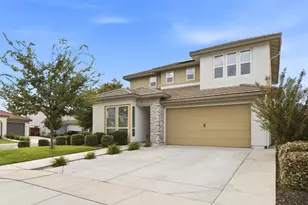 10068 Carinata Dr, Elk Grove, CA 95757 - Photo 2