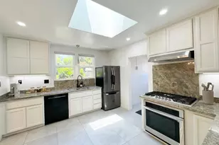 155 E Hedding St, San Jose, CA 95112 - Photo 8