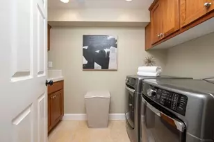 302 Channing Ave, Palo Alto, CA 94301 - Photo 22