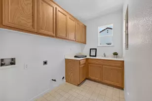 19185 Saffron Dr, Morgan Hill, CA 95037 - Photo 46