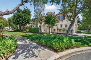 19185 Saffron Dr, Morgan Hill, CA 95037 - Photo 8