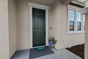2540 Ryan Dr, Hollister, CA 95023 - Photo 8