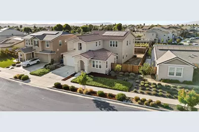 2540 Ryan Dr, Hollister, CA 95023 - Photo 96