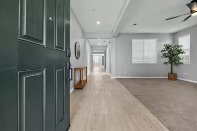 2540 Ryan Dr, Hollister, CA 95023 - Photo 10