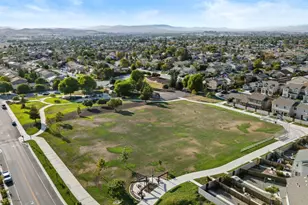 2540 Ryan Dr, Hollister, CA 95023 - Photo 90
