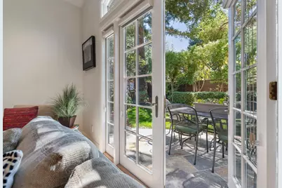 61 Lloyden Dr, Atherton, CA 94027 - Photo 20